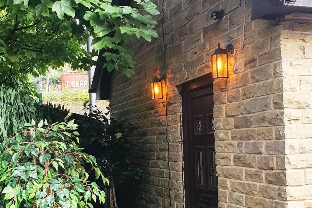 Lister Park Bradford Stylish 1Bed Coach House - Quiet & Tranquil Cottage & Parking מראה חיצוני תמונה