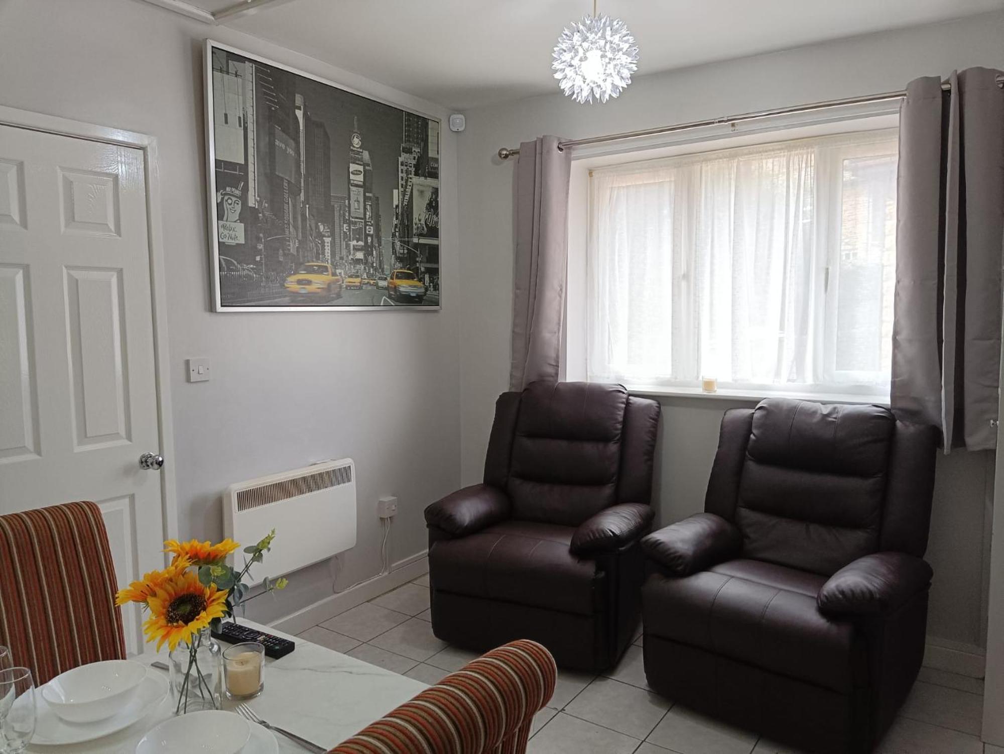 Lister Park Bradford Stylish 1Bed Coach House - Quiet & Tranquil Cottage & Parking מראה חיצוני תמונה